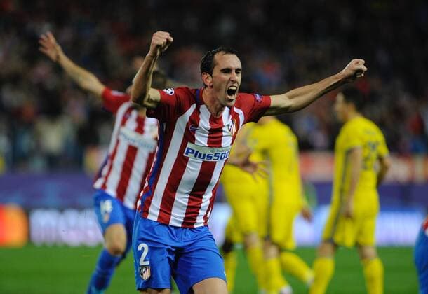 FC Rostov Forward, Sardar Azmoun, number 20 celebrates after scoring a goal (2,1). Atletico de Madrid Forward, Antonie Griezmann, number 7. Round 4 of the CHAMPIONS league, soccer match between Atletico de Madrid - FC Rostov at the Vicente Calderon estadium, Madrid - Spain by November 1, 2016. FC Sevilla vs Dynamo Kiew - Football Champions League  xGregorioxLopezx x SOCCERxSPAINx