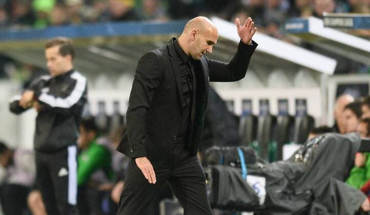 01.11.2016, xmhx, Fussball Champions League, Borussia Moenchengladbach - Celtic Glasgow, emspor, v.l. Andre Schubert (Trainer Borussia Moenchengladbach) Moenchengladbach