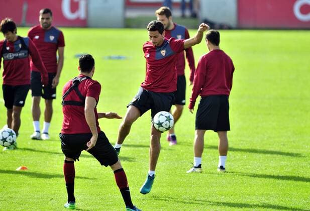 Sevilla practice session. In this picture, Ganso. xKikoxHurtadox 