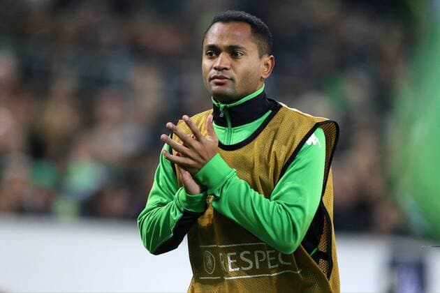 Raffael ( 11, Borussia Moenchengladbach) klatscht beim warmlaufen den Fans zu, Borussia Moenchengladbach vs Celtic Glasgow, UEFA Champions League, 01.11.2016, Moenchengladbach Copyright: xDeutzmann Eibner-Pressefotox EP_CDN