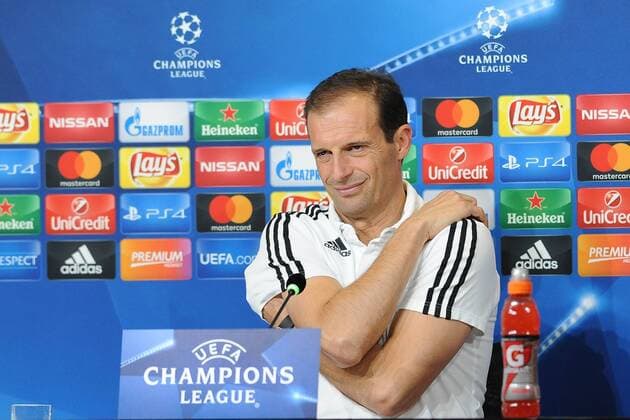 IPP20161101 Football - soccer: UEFA Champions League 2016 2017, Juventus Turin - Olympique Lyon, l coach Massimiliano Allegri xHOCHxZWEIx xItalyxPhotoxPressx 