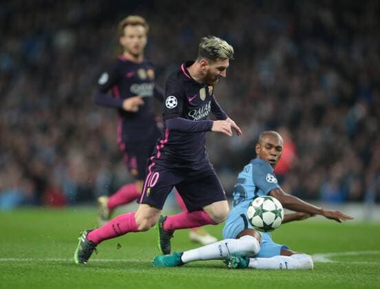 November 1, 2016 - Manchester, England, United Kingdom - Lionel Messi of Barcelona gets tackled by Manchester City s Fernandinho during UEFA Champions League - Group C match between Manchester City and Barcelona at City of Manchester Stadium on November 1, 2016 in Manchester, England. Manchester City FC v FC Barcelona Barca - UEFA Champions League  - ZUMAn230 20161101_zaa_n230_289