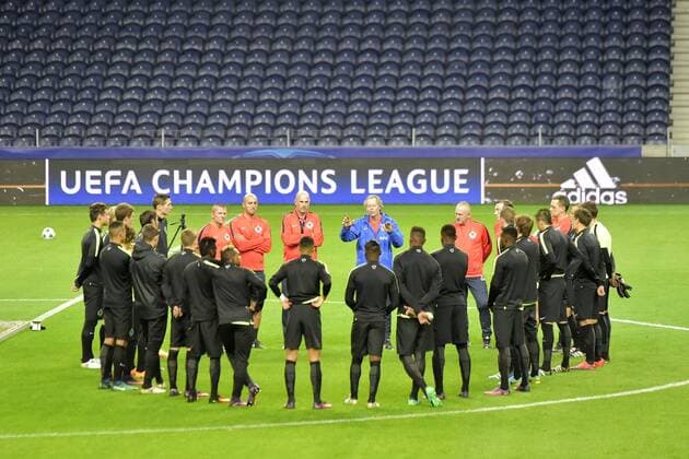 Illustration picture showing the players of Club Brugge FOOTBALL : Club Bruges KV - Conference de presse et entrainement - Ligue des Champions - Porto - 01 11 2016 Photonews Panoramic  665586651