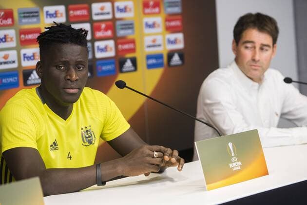Anderlecht s Kara Mbodji and Anderlecht s head coach Rene Weiler pictured during a press conference PK Pressekonferenz of Belgian first league soccer team RSC Anderlecht, Wednesday 02 November 2016. Tomorrow Anderlecht is playing the fourth game of the group stage of the Europa League competition against German club 1. FSV Mainz 05, in the group C. LAURIExDIEFFEMBACQ  x04970989x