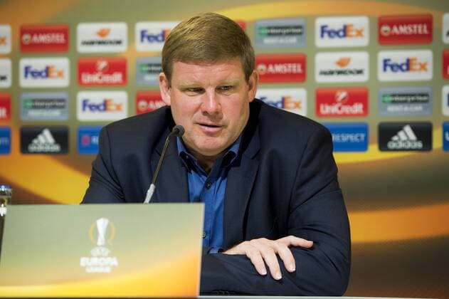 Gent s head coach Hein Vanhaezebrouck pictured during a press conference PK Pressekonferenz of Belgian soccer team KAA Gent, Wednesday 02 November 2016, in Gent. Tomorrow Gent is playing Ukrainian club FC Shakhtar Donetsk in the fourth match of the group stage of the Europa League competition, in Group H. JASPERxJACOBS  x04971066x