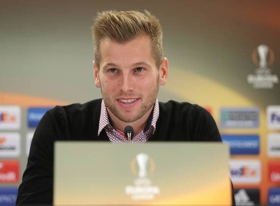 SOCCER - EL, A.Wien vs Roma, preview VIENNA,AUSTRIA,02.NOV.16 - SOCCER - UEFA Europa League, group stage, FK Austria Wien vs AS Roma, preview, press conference PK Pressekonferenz of A.Wien. Image shows Alexander Gruenwald (A.Wien). GEPAxpictures xChristianxOrt
