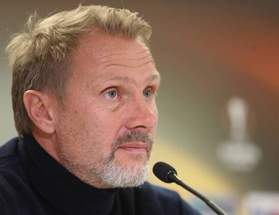 SOCCER - EL, A.Wien vs Roma, preview VIENNA,AUSTRIA,02.NOV.16 - SOCCER - UEFA Europa League, group stage, FK Austria Wien vs AS Roma, preview, press conference PK Pressekonferenz of A.Wien. Image shows head coach Thorsten Fink (A.Wien). GEPAxpictures xChristianxOrt
