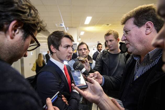 Standard s Benito Raman pictured during the arrival of Belgian first league soccer team Standard de Liege at the airport in Athens, Greece, Wednesday 02 November 2016. Tomorrow Standard is playing the fourth game of the group stage of the Europa League competition against Greek club Panathinaikos F.C., in Group G. NICOLASxLAMBERT  x04971100x