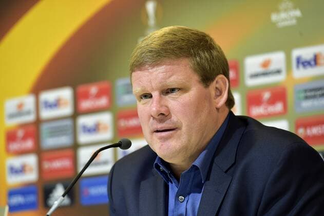 Hein Vanhaezebrouck FOOTBALL : Conference de presse La Gantoise - Ligue Europa - 02 11 2016 Photonews Panoramic 