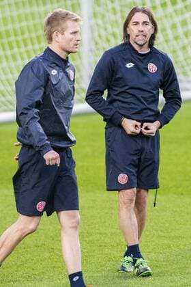Mainz head coach Swiss Martin Schmidt pictured during a training session of German soccer club 1. FSV Mainz 05, Wednesday 02 November 2016 in Brussels. Tomorrow Mainz is playing the fourth game of the group stage of the Europa League competition against Belgian team RSC Anderlecht, in the group C. LAURIExDIEFFEMBACQ  x04971229x