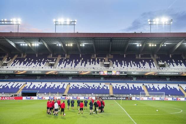 Illustration picture shows a training session of German soccer club 1. FSV Mainz 05, Wednesday 02 November 2016 in Brussels. Tomorrow Mainz is playing the fourth game of the group stage of the Europa League competition against Belgian team RSC Anderlecht, in the group C. LAURIExDIEFFEMBACQ  x04971219x