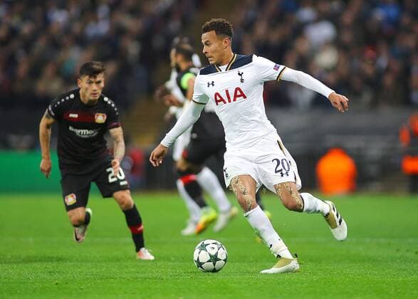 02.11.2016. Wembley, London, England. UEFA Champions League Football. Tottenham Hotspur versus Bayer Leverkusen. Tottenham Hotspur Midfielder Dele Alli turns on the ball xMarkxKertonx  ActionPlus11806943