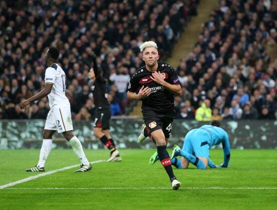 Bilder des Tages - SPORT Leverkusen s Kevin Kampl celebrates scoring his sides opening goal during the Tottenham Hotspur - Bayer Leverkusen Champions League group E match at the Wembley Stadium, London. Picture date November 2nd, 2016 Pic David Klein Sportimage EDITORIAL USE ONLY. No use with unauthorised audio, video, data, fixture lists, club league logos or live services. Online in-match use limited to 120 images, no video emulation. No use in betting, games or single club league player publications.