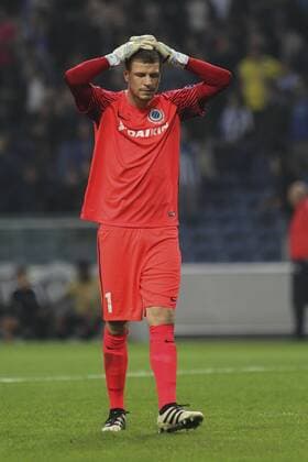 November 2, 2016 - Porto, Porto, Portugal - Ludovic Butelle goalkeeper of Club Brugge during UEFA Champions League Group G, match between FC Porto and Club Brugge, at Dragao Stadium in Porto on November 2, 2016. FC Porto v Club Brugge KV - UEFA Champions League  - ZUMAn230 20161102_zaa_n230_420