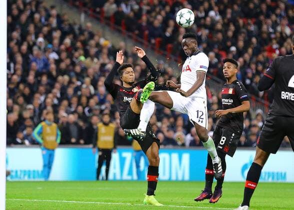 02.11.2016. Wembley, London, England. UEFA Champions League Football. Tottenham Hotspur versus Bayer Leverkusen. Tottenham Hotspur Midfielder Victor Wanyama misses a header by inches as Tottenham desperately try to find an equalizer xMarkxKertonx  ActionPlus11807011