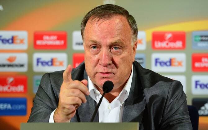 Fenerbahce s Dutch Coach Dick Advocaat attend a press conference PK Pressekonferenz following a training session in Istanbul, Turkey, 02 November 2016. Fenerbahce will face Manchester United ManU in a UEFA Europa League Group a match on 03 November 2016. 