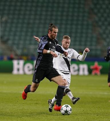 Champions League match between Legia Warsaw and Real Madrid. In this picture, Bale. xChemaxReyx 