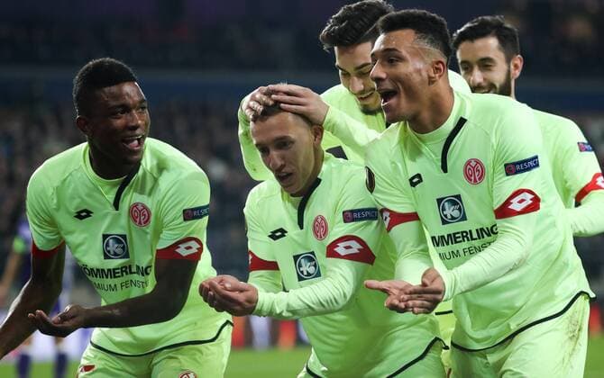 Mainz midfielder Pablo De Blasis celebrates after scoring during a soccer game between Belgian team RSC Anderlecht and German club 1. FSV Mainz 05, Thursday 03 November 2016 in Brussels, the fourth game of the group stage of the Europa League competition in the group C. VIRGINIExLEFOUR  x04971631x