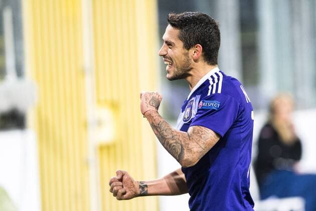 Anderlecht s Nicolae-Claudiu Stanciu celebrates after scoring during a soccer game between Belgian team RSC Anderlecht and German club 1. FSV Mainz 05, Thursday 03 November 2016 in Brussels, the fourth game of the group stage of the Europa League competition in the group C. LAURIExDIEFFEMBACQ  x04971638x