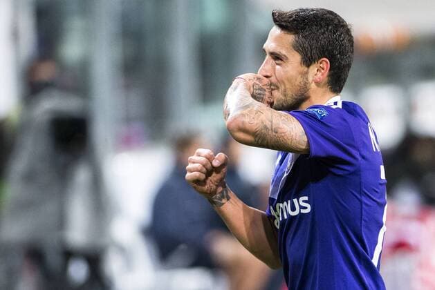 Anderlecht s Nicolae-Claudiu Stanciu celebrates after scoring during a soccer game between Belgian team RSC Anderlecht and German club 1. FSV Mainz 05, Thursday 03 November 2016 in Brussels, the fourth game of the group stage of the Europa League competition in the group C. LAURIExDIEFFEMBACQ  x04971642x