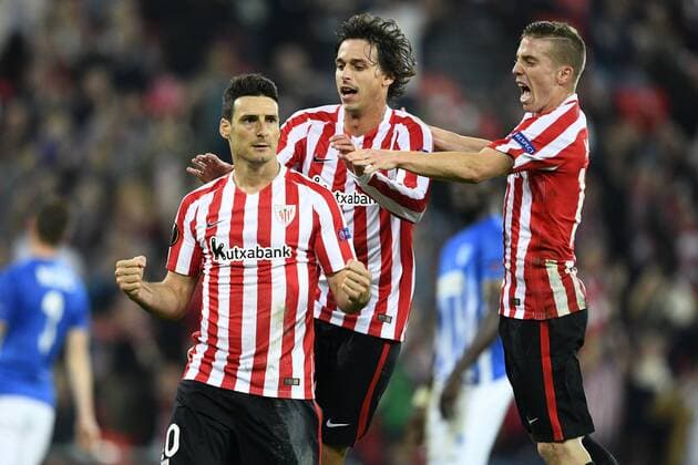 Athletic s forward Aritz Aduriz celebrates after scoring during soccer game between Spanish Club Athletic Bilbao and Belgian team KRC Genk in Bilbao, Spain, Thursday 03 November 2016, the fourth game of the group stage of the Europa League competition in Group F. YORICKxJANSENS  x04971657x
