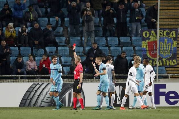 (L-R) Eric Botteghin of Feyenoord, referee Jacob Kehlet, Jan-Arie van der Heijden of Feyenoord, Ihor Kharatin of FC Zorya Luhansk, Olexandr Karavaev of FC Zorya Luhansk, Dirk Kuyt of Feyenoord, Emmanuel Bonaventure of FC Zorya Luhanskduring the Europa League group A match between Zorya Luhansk and Feyenoord on Novemer 3, 2016 at the Chernomorets stadium in Odessa, Ukraine. Zorya Luhansk v Feyenoord UEFA Europa League 2016 2017 xVIxxIVx 6515946