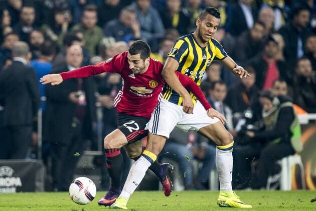 (L-R) Henrik Mkhitaryan of Manchester United ManU FC, Josef de Souza Dias of Fenerbahceuring the UEFA Europa Leaguegroup A match between Fenerbahce and Manchester United on November 3, 2016 at the Sukru Saracoglu stadium in Istanbul, Turkey Fenerbahce SK v Manchester United UEFA Europa League 2016 2017 xVIxGerritxvanxKeulenxIVx 6516799