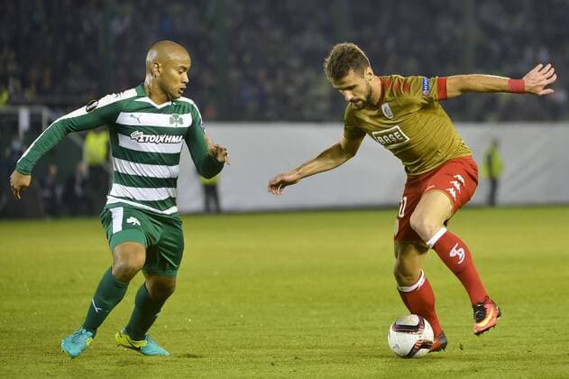 Panathinaikos defender Rodrigo Moledo and Standard s Orlando Sa pictured during a soccer game between Greek club Panathinaikos F.C. and Belgian team Standard de Liege in Athens, Greece, Thursday 03 November 2016, the fourth game of the group stage of the Europa League competition in Group G. NICOLASxLAMBERT  x04971988x
