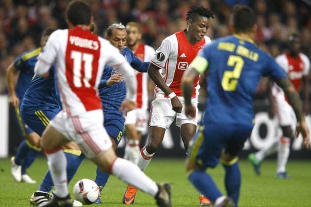 (l-r) Marcelo Diaz of Celta de Vigo, Bertrand Traore of Ajax Amsterdamduring the UEFA Europa League group G match between Ajax Amsterdam and Celta de Vigo at the Amsterdam Arena on November 3, 2016 in Amsterdam, The Netherlands Ajax v Celta de Vigo UEFA Europa League 2016 2017 xVIxxIVx 6517318