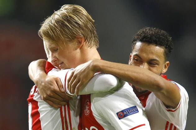 (l-r) Kasper Dolberg of Ajax Amsterdam scored, Jairo Riedewald of Ajax Amsterdamduring the UEFA Europa League group G match between Ajax Amsterdam and Celta de Vigo at the Amsterdam Arena on November 3, 2016 in Amsterdam, The Netherlands Ajax v Celta de Vigo UEFA Europa League 2016 2017 xVIxxIVx 6517325