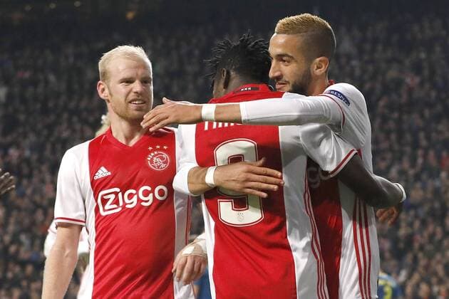 (l-r) Davy Klaassen of Ajax Amsterdam, Joel Veltman of Ajax Amsterdam, Hakim Ziyech of Ajax Amsterdam scoredduring the UEFA Europa League group G match between Ajax Amsterdam and Celta de Vigo at the Amsterdam Arena on November 3, 2016 in Amsterdam, The Netherlands Ajax v Celta de Vigo UEFA Europa League 2016 2017 xVIxxIVx 6517659