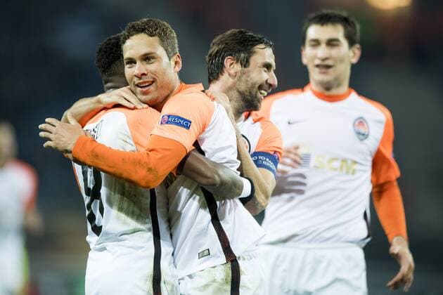 Shakhtar Donetsk s midfielder Fred and Shakhtar Donetsk s midfielder Marlos celebrate after scoring during a soccer game between Belgian team KAA Gent and Ukrainian club FC Shakhtar Donetsk, in Gent Thursday 03 November 2016, the fourth match of the group stage of the Europa League competition in Group H. JASPERxJACOBS  x04972061x