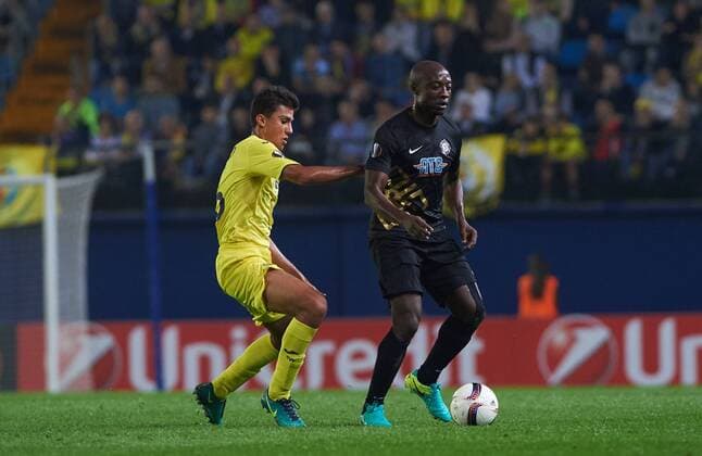 November 3, 2016 - Villarreal, Castellon, Spain - Rodrigo Hernandez of Villarreal CF in action against Pierre Webo of Osmanlispor FK during the UEFA Europa League Group L football match between Villarreal CF and Osmanlispor FK at El Madrigal Stadium, on November 3, 2016. Villarreal CF v Osmanlispor - UEFA Europa League  - ZUMAn230 20161103_zaa_n230_025