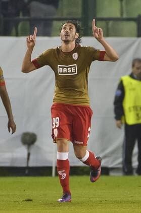 Standard s Ishak Belfodil celebrate after scoring during a soccer game between Greek club Panathinaikos F.C. and Belgian team Standard de Liege in Athens, Greece, Thursday 03 November 2016, the fourth game of the group stage of the Europa League competition in Group G. NICOLASxLAMBERT  x04972119x