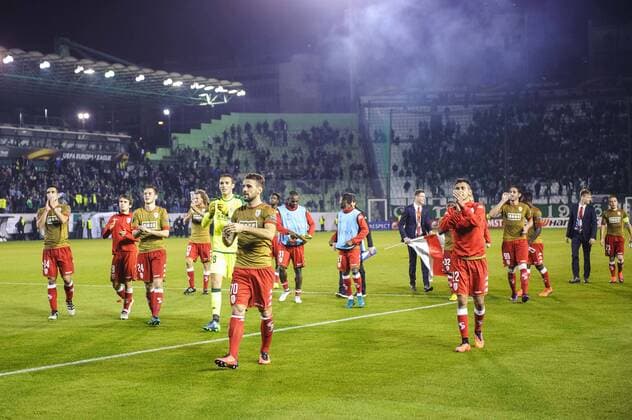 Standard s players celebrate after winning a soccer game between Greek club Panathinaikos F.C. and Belgian team Standard de Liege in Athens, Greece, Thursday 03 November 2016, the fourth game of the group stage of the Europa League competition in Group G. NICOLASxLAMBERT  x04972120x