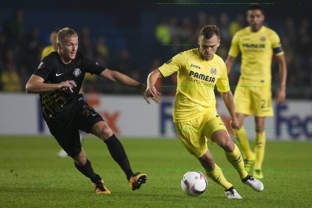 Vila-real, ESPANA - NOVIEMBRE 2016: Cheryshev partido correspondiente a la UEFA Europa League entre el Villarreal CF y Osmanlispor disputado en el Estadio El Madrigal. FC Sevilla vs Dynamo Kiew - Football Champions League  xx xx