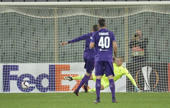 Fußball, EL, AC Florenz - Slovan Liberec IPP20161103 Football - soccer: UEFA Europa League 2016 2017, AC Florenz - Slovan Liberec, Josip Ilicic realizza il gol del momentaneo 1 a 0 per la Fiorentina su calcio di rigore xHOCHxZWEIx xItalyxPhotoxPressx 