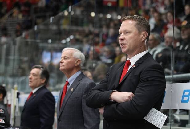 Mike Stewart (Trainer Augsburger Panther, re.) als Co-Trainer Team Kanada neben headcoach Dave King, Kanada - Schweiz, Endstand 3:0, Eishockey, Deutschland-Cup 2016, Augsburg, 04.11.2016