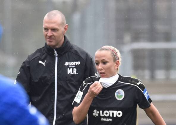 05.11.2016, xblx, Fussball 1.Bundesliga Damen, 1.FFC Frankfurt - Bayer 04 Leverkusen, emspor v.l. Trainer Matt Ross (1.FFC Frankfurt), Mandy Islacker (1.FFC Frankfurt) Frankfurt am Main
