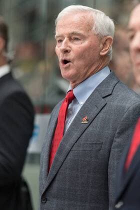 Im Bild Trainer von Kanada Dave KING, Eishockey, Deutschland Cup, Slowakei - Kanada, xmfx