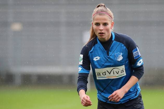 Tabea Waßmuth (Tabea Wassmuth, TSG, 28), Einzelbild, Aktion, Action, Fussball, Allianz Frauen-Bundesliga, TSG 1899 Hoffenheim - FC Bayern München, xozx