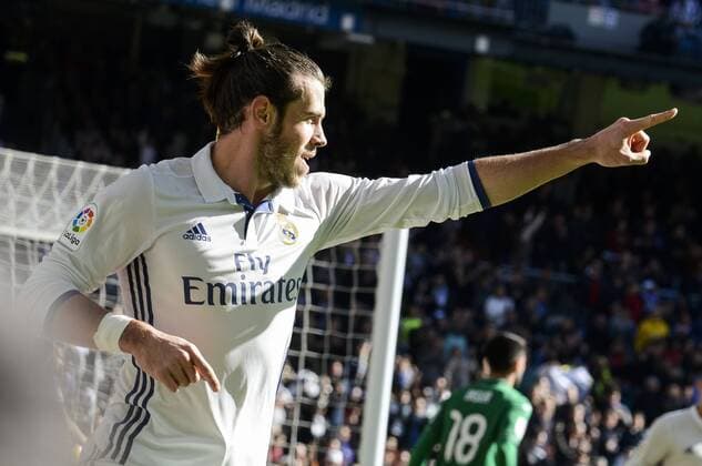 Real Madrid s player Gareth Bale celebrating a goal during a match of La Liga at Santiago Bernabeu Stadium in Madrid. November 06, Spain. 2016.  (20161106021)