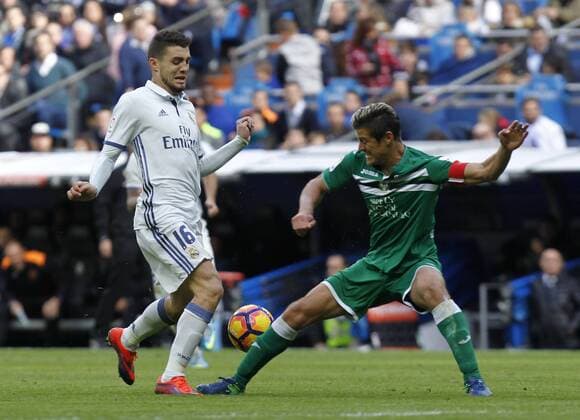 Partido de futbol entre el Real Madrid y Leganes del campeonato espanol de Liga 2016 2017 celebrado en el estadio Santiago Bernabeu, en Madrid 6 11 2016. Football match between Real Madrid and Leganes of the 2016 2017 Spanish League, held at the Santiago Bernabeu stadium, in Madrid November 11, 2016. Photo by J. Luis Cuesta 261 Cordon Press. Kovacic Cordon Press Cordon Press  xJosexLuisxCuestax xx
