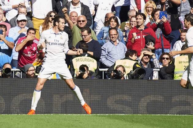 November 6, 2016 - Madrid, Spain - Gareth Bale (midfielder; Real Madrid) in action during La Liga match between Real Madrid and Deportivo Leganes at Santiago Bernabeu on November 6, 2016 in Madrid Real Madrid v Deportivo Leganes, La Liga football match  - ZUMAg15_ 20161106_zaf_g15_022