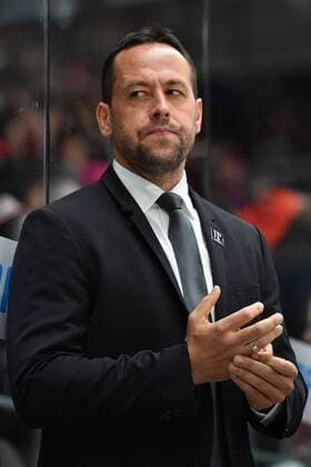 Marco STURM (Trainer GER) ,Einzelbild,angeschnittenes Einzelmotiv,Halbfigur,halbe Figur. Eishockey Deutschland Cup 2016. Deutschland (GER)-Kanada (CAN), Nationalmannschaft,Laenderspiel am 06.11.2016.