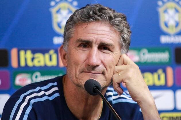 Training Argentina BELO HORIZONTE, MG - 09.11.2016: TRAINING ARGENTINA - Edgardo Bauza, coach of the national team Nationalteam of Argentina, during a press conference PK Pressekonferenz for the match against Brazil in qualifying World Cup at Mineirao Stadium in Belo Horizonte, MG. (Photo: Dudu Macedo Fotoarena) x1227965x  DuduxMacedo