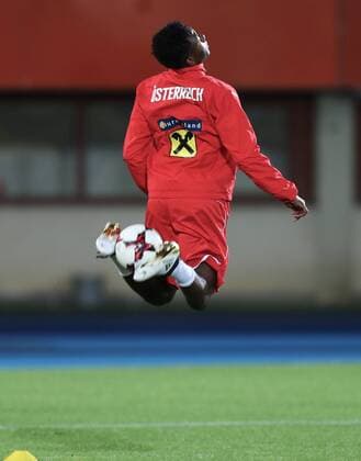 SOCCER - FIFA World Cup WM Weltmeisterschaft Fussball 2018 quali, preview VIENNA,AUSTRIA,10.NOV.16 - SOCCER - FIFA World Cup 2018, european qualifiers, OEFB international match Länderspiel Austria vs Ireland, preview, training team AUT. Image shows David Alaba (AUT). GEPAxpictures xChristianxOrt