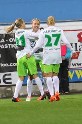 Wolfsburgs Zsanett Jakabfi 0-1 - Champions League, Frauen, Fußball, Eskilstuna United vs VfL Wolfsburg, 10. November 2016 in Eskilstuna.  Copyright: PERxKARLSSON BB161110BB075