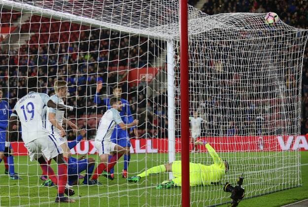 England s Jack Stephens scoring his sides third goal during the Under 21 International Friendly Länderspiel match at the St Mary s Stadium, Southampton. Picture date November 10th, 2016 Pic David Klein Sportimage EDITORIAL USE ONLY. No use with unauthorised audio, video, data, fixture lists, club league logos or live services. Online in-match use limited to 120 images, no video emulation. No use in betting, games or single club league player publications.