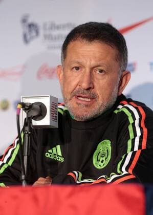 Mexico s coach, Colombian Juan Carlos Osorio, delivers a press conference PK Pressekonferenz at Mapfre stadium in Columbus, Ohiom United States, 10 November 2016. Mexico will face the US during the FIFA 2018 World Cup Russia Qualifiers tomorrow. MEXICO S PRESS CONFERENCE !ACHTUNG: NUR REDAKTIONELLE NUTZUNG!  OHI001 20161111-636144197149120462